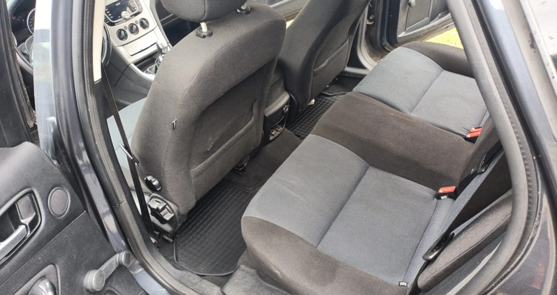 Ford Mondeo cena 9300 przebieg: 339220, rok produkcji 2010 z Rumia małe 37